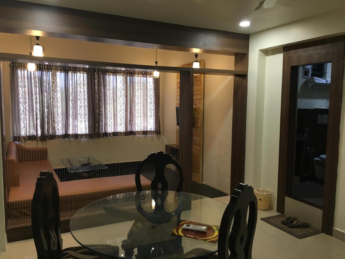 Hotel Grand Arjun Rāipur Екстериор снимка